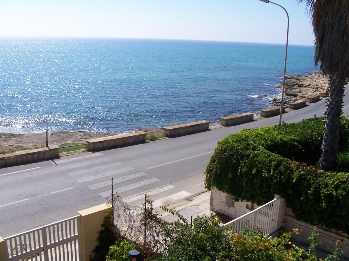 Mare Addosso Villa Marina di Ragusa Exterior photo